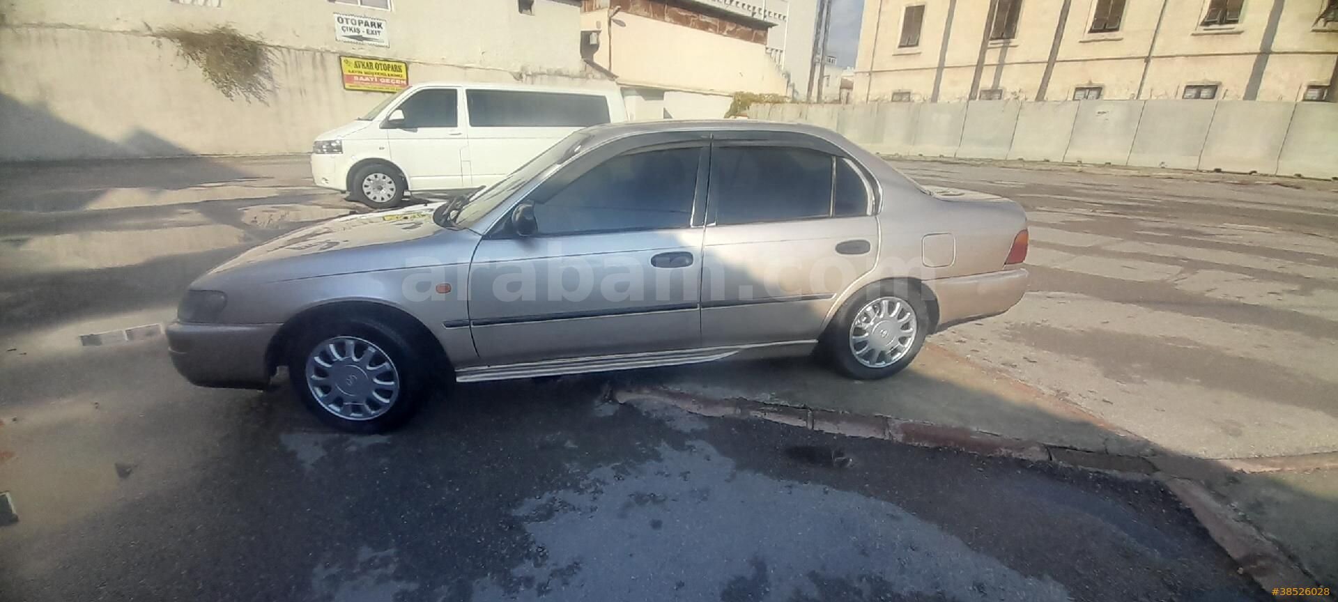 Sahibinden Toyota Corolla 1.3 XLi 1995 Model Mersin 236.000 km Kahverengi 1