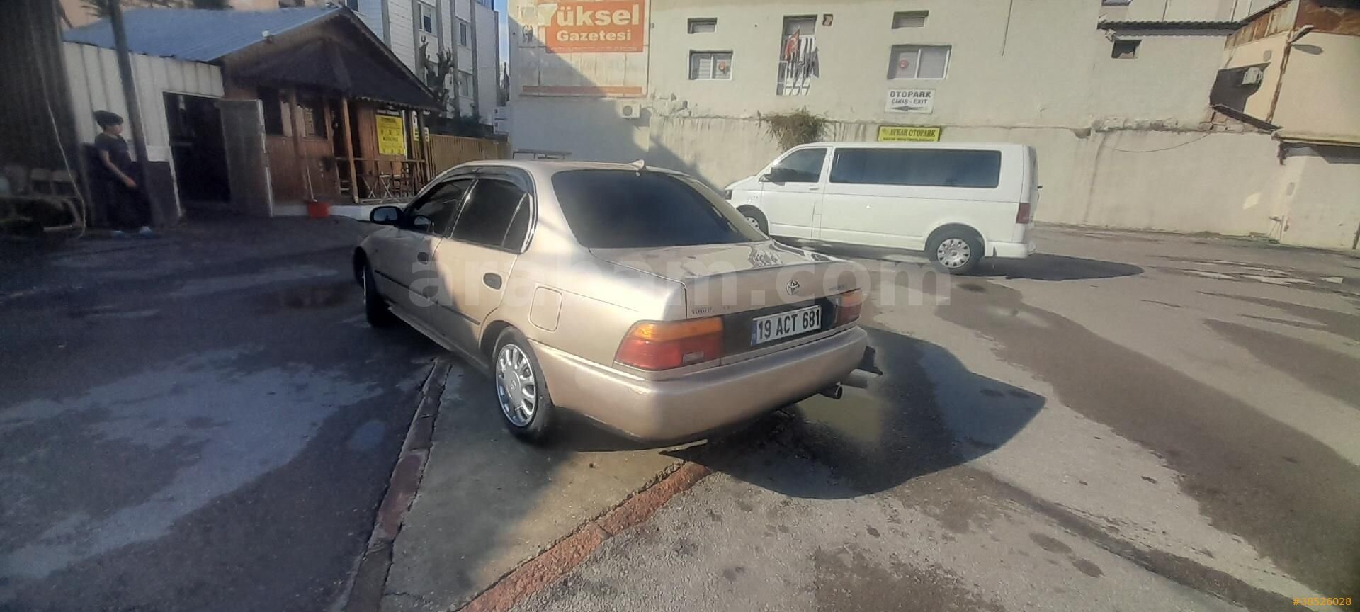 Sahibinden Toyota Corolla 1.3 XLi 1995 Model Mersin 236.000 km Kahverengi 2