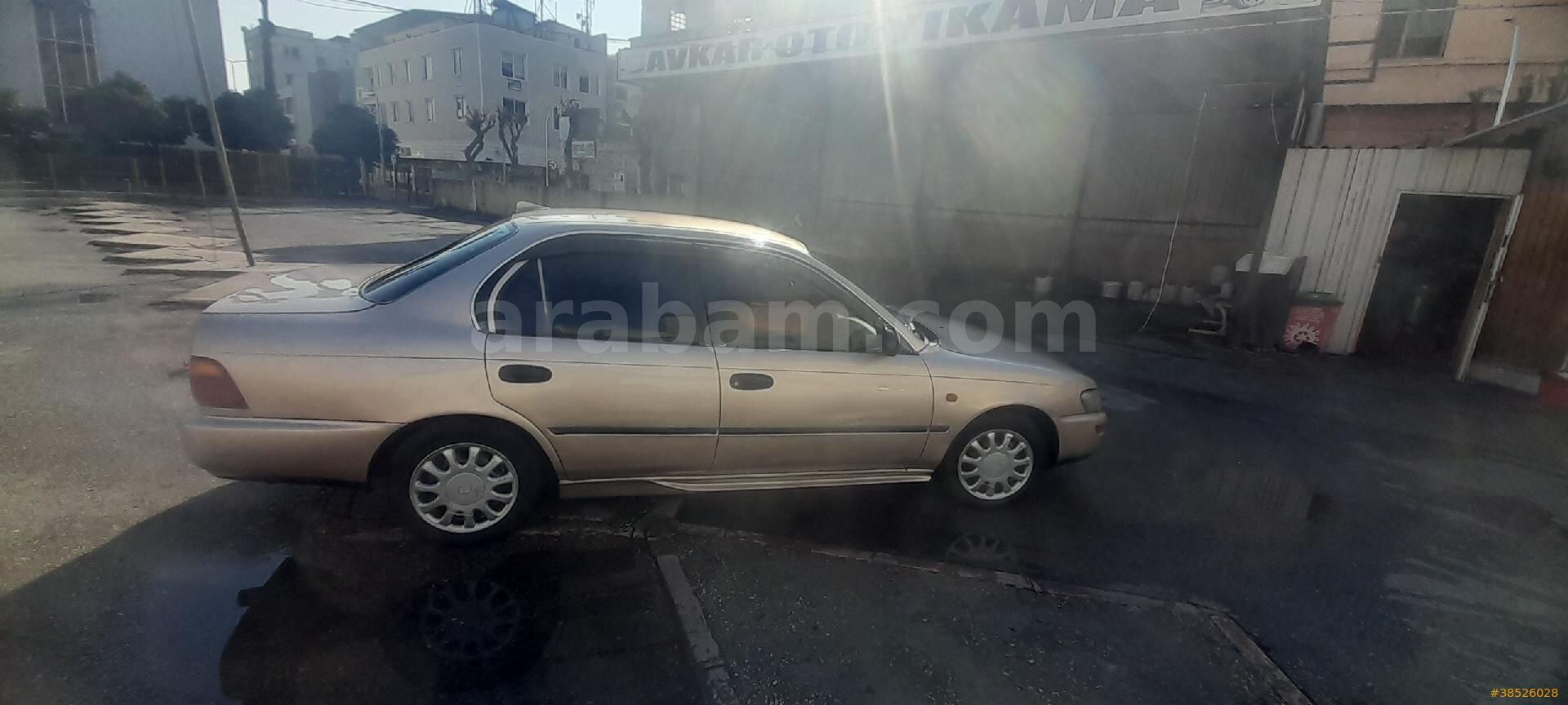 Sahibinden Toyota Corolla 1.3 XLi 1995 Model Mersin 236.000 km Kahverengi 4