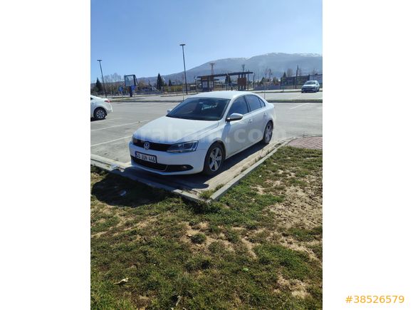 Sahibinden Volkswagen Jetta 1.6 TDi Trendline 2013 Model