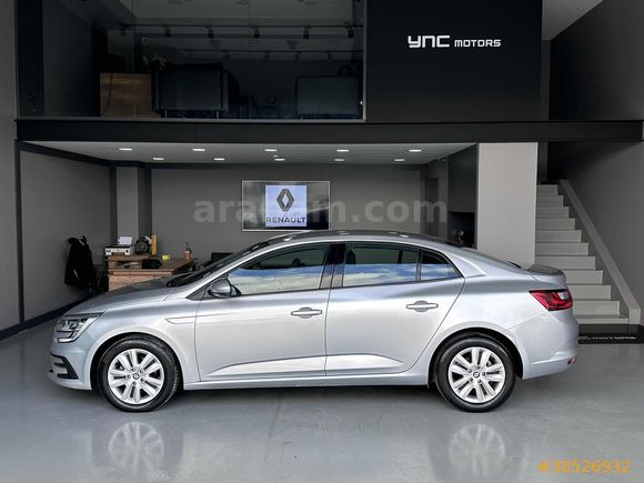 YNC MOTORS 2025 RENAULT MEGANE 1.3 EDC TOUCH 50.000 KM