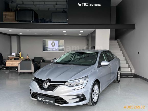 YNC MOTORS 2025 RENAULT MEGANE 1.3 EDC TOUCH 50.000 KM