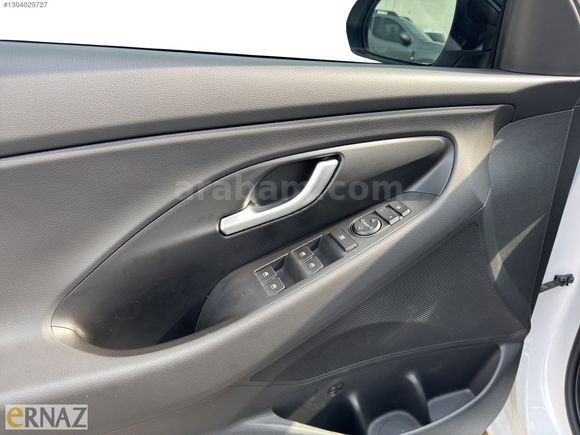 ERNAZ OTODAN 2025 HYUNDAİ i30 1.5 T-GDI Mhev Comfort DCT