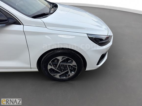 ERNAZ OTODAN 2025 HYUNDAİ i30 1.5 T-GDI Mhev Comfort DCT