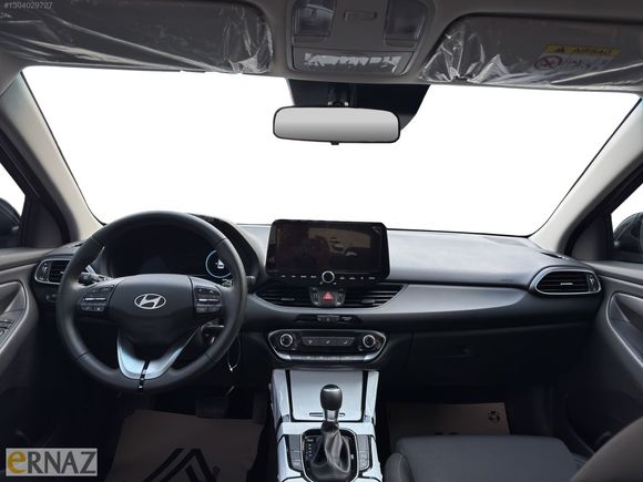 ERNAZ OTODAN 2025 HYUNDAİ i30 1.5 T-GDI Mhev Comfort DCT