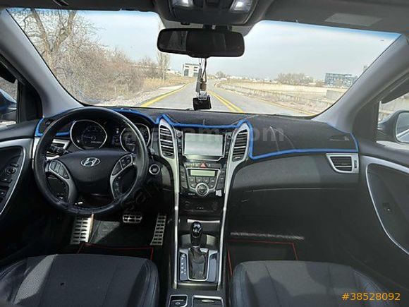 AKM MOTORS 2013 DEĞİŞENSİZ TRAMERSİZ CAM TAVAN K.AYNA FULL