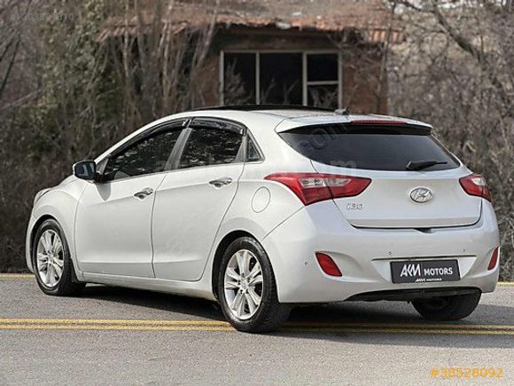 AKM MOTORS 2013 DEĞİŞENSİZ TRAMERSİZ CAM TAVAN K.AYNA FULL