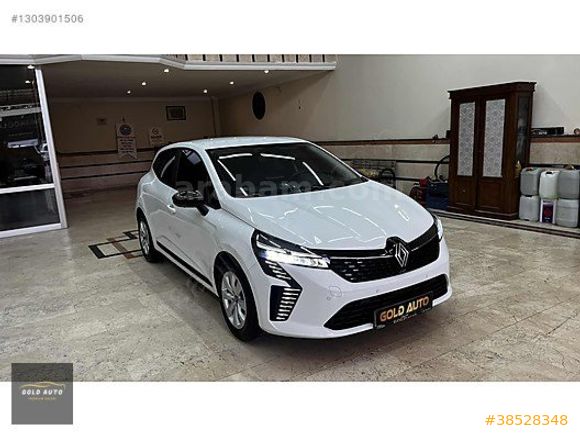 BOYASIZ 36 BİN'DE CLİO 1.0 TCE TESLA NAVİ SRVS BKM'LI EXTRALI