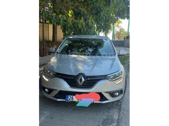 Sahibinden Renault Megane 1.6 Joy 2017 Model Eskişehir 89.000 km Gri (Gümüş)
