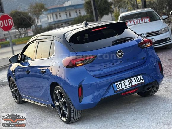HATASIZ BOYASIZ ÇİFT RENK CAM TAVAN OTOMATİK EN DOLUSU CORSA