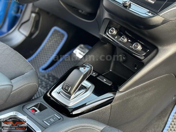 HATASIZ BOYASIZ ÇİFT RENK CAM TAVAN OTOMATİK EN DOLUSU CORSA