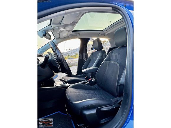 HATASIZ BOYASIZ ÇİFT RENK CAM TAVAN OTOMATİK EN DOLUSU CORSA