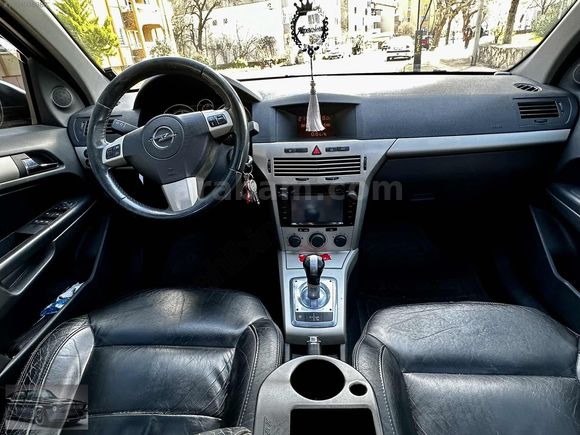 "ZOROĞLU" OTOMATİK ASTRA DERİ KOLTUK CAM TAVAN HATASIZ