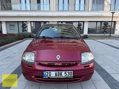 ÇOK TEMİZ VE BAKIMLI 2001 MODEL Renault Clio 1.4 RNA - KLİMALI