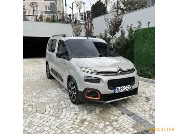 CİTRÖEN BERLINGO DÜŞÜK KM XTR EN DOLU PAKET HATASIZ AYARINDA 