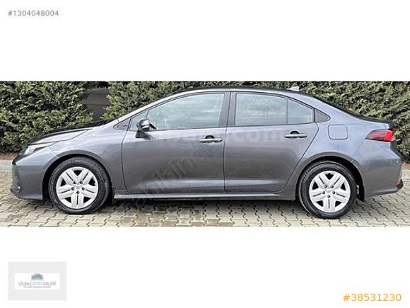 ÇİLBAŞ 2023 TOYOTA COROLLA/H.EKRAN/BAKIMLI/72.000KM