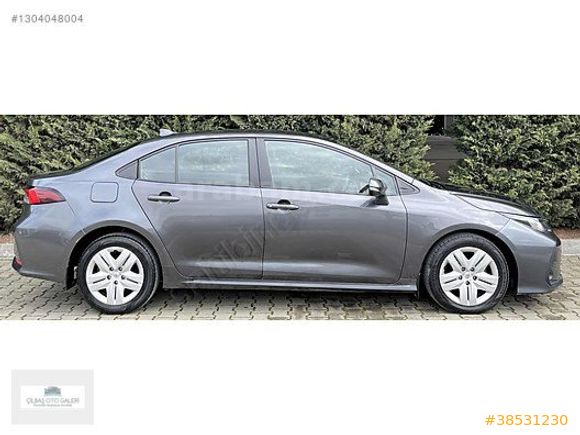 ÇİLBAŞ 2023 TOYOTA COROLLA/H.EKRAN/BAKIMLI/72.000KM