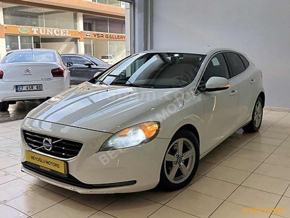 BEYOĞLU MOTORS'DAN HATASIZ VOLVO V40 1.6 D ADVANCE