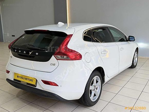 BEYOĞLU MOTORS'DAN HATASIZ VOLVO V40 1.6 D ADVANCE
