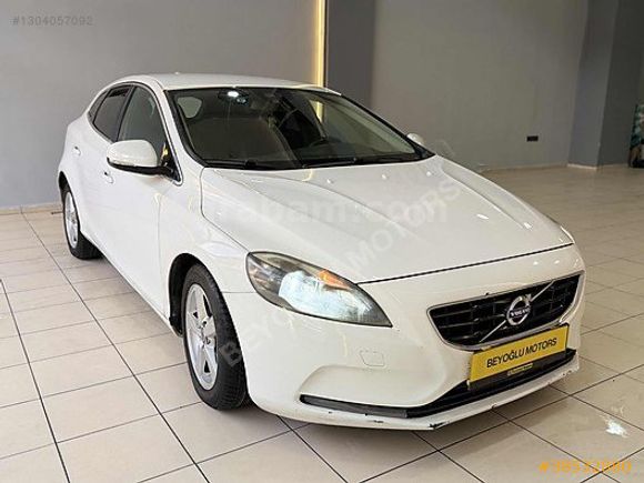 BEYOĞLU MOTORS'DAN HATASIZ VOLVO V40 1.6 D ADVANCE