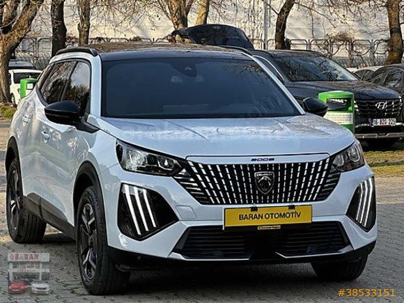 BARAN OTOMOTİV DEN 2025 PEUGEOT 2008 CAM TAVAN 1.2 PURE TECH