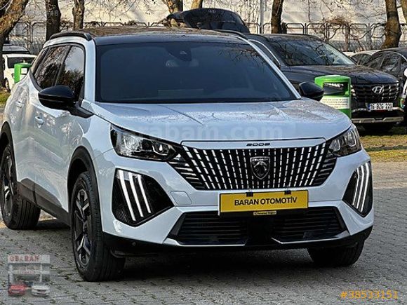 BARAN OTOMOTİV DEN 2025 PEUGEOT 2008 CAM TAVAN 1.2 PURE TECH