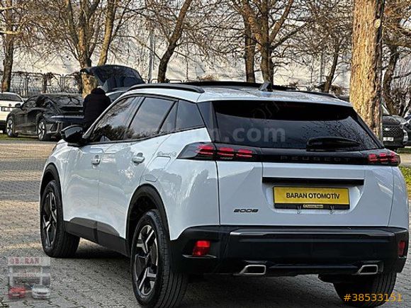 BARAN OTOMOTİV DEN 2025 PEUGEOT 2008 CAM TAVAN 1.2 PURE TECH