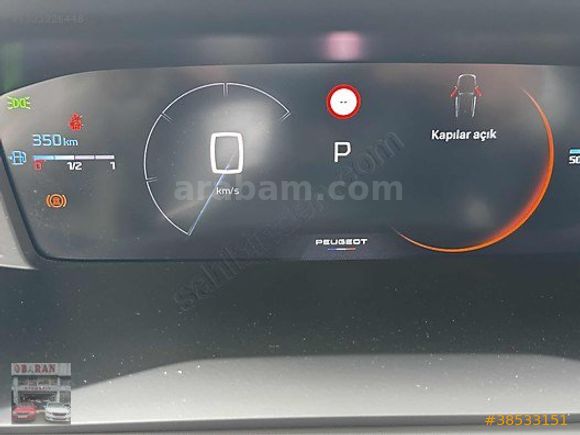 BARAN OTOMOTİV DEN 2025 PEUGEOT 2008 CAM TAVAN 1.2 PURE TECH