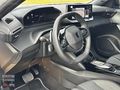 BARAN OTOMOTİV DEN 2025 PEUGEOT 2008 CAM TAVAN 1.2 PURE TECH