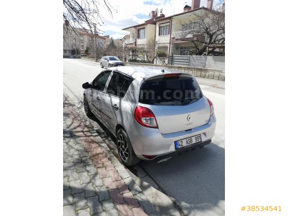 Sahibinden Renault Clio 1.5 dCi Authentique Edition 2012 Model