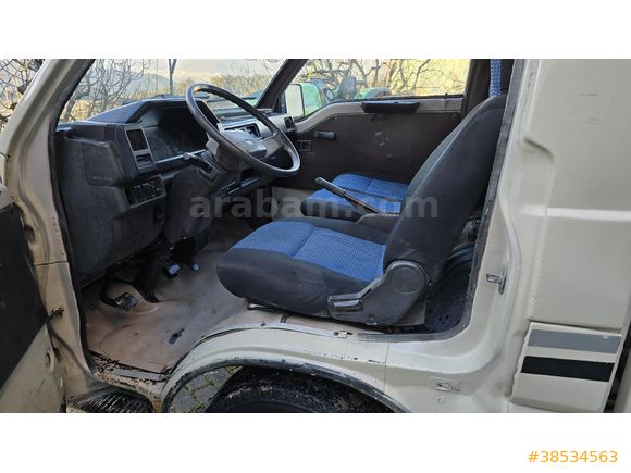 MUAYENESİ YENİ MOTORU TEMİZ L300
