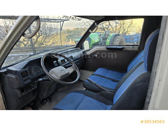 MUAYENESİ YENİ MOTORU TEMİZ L300