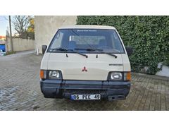 MUAYENESİ YENİ MOTORU TEMİZ L300