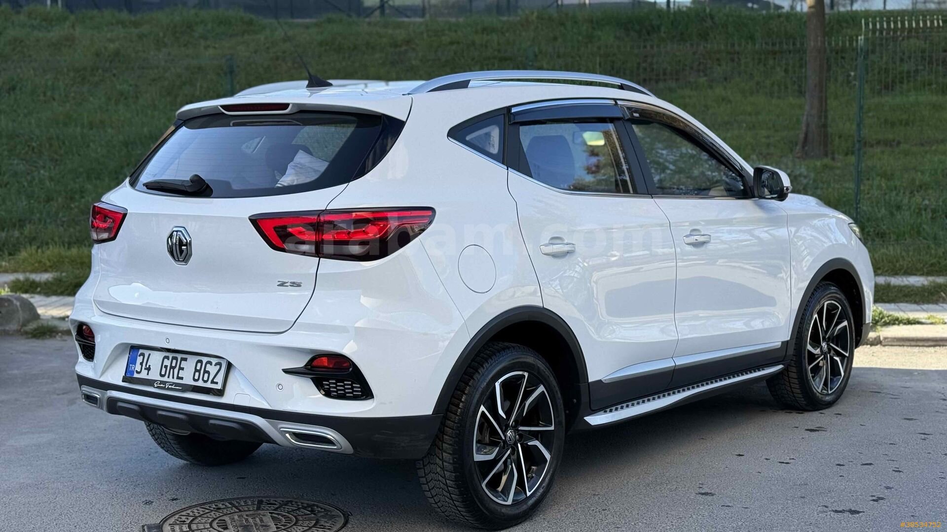 Sahibinden MG ZS 1.0 T-GDI Luxury Plus 2022 Model 23ÇIKIŞ 89.000 km Beyaz 6