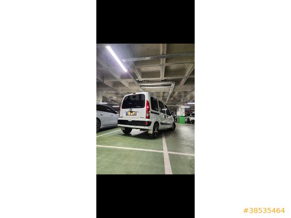 Sahibinden Renault Kangoo Multix 1.5 dCi Expression 2004 Model İzmir 250.000 km Beyaz