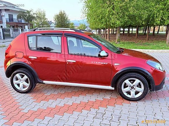 HATASIZ BOYASIZ FULL BAKIMLI 2012 DACİA SANDERO 1.5 DCI MANUEL