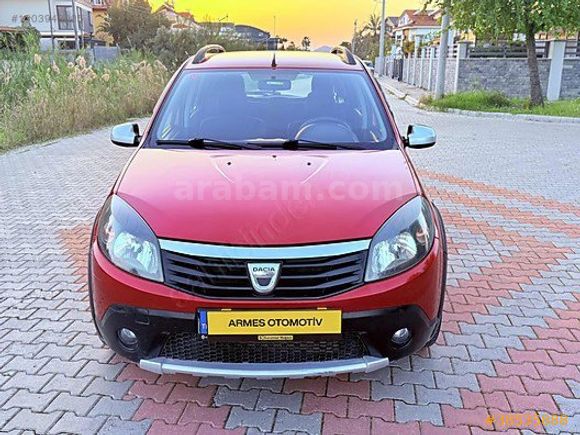 HATASIZ BOYASIZ FULL BAKIMLI 2012 DACİA SANDERO 1.5 DCI MANUEL