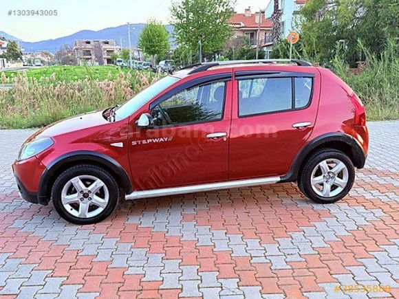 HATASIZ BOYASIZ FULL BAKIMLI 2012 DACİA SANDERO 1.5 DCI MANUEL