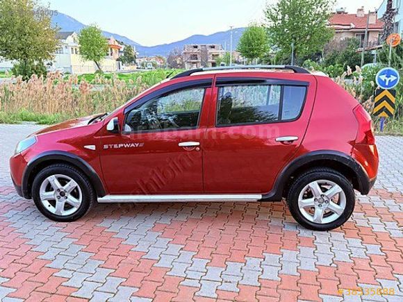HATASIZ BOYASIZ FULL BAKIMLI 2012 DACİA SANDERO 1.5 DCI MANUEL