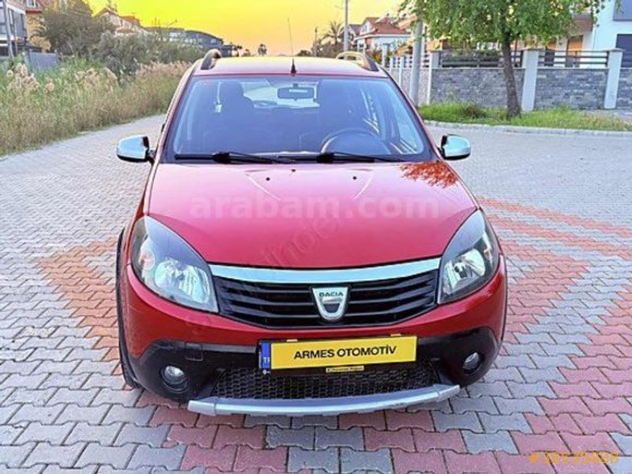 HATASIZ BOYASIZ FULL BAKIMLI 2012 DACİA SANDERO 1.5 DCI MANUEL