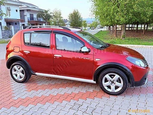 HATASIZ BOYASIZ FULL BAKIMLI 2012 DACİA SANDERO 1.5 DCI MANUEL