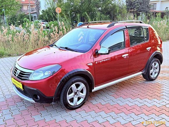 HATASIZ BOYASIZ FULL BAKIMLI 2012 DACİA SANDERO 1.5 DCI MANUEL