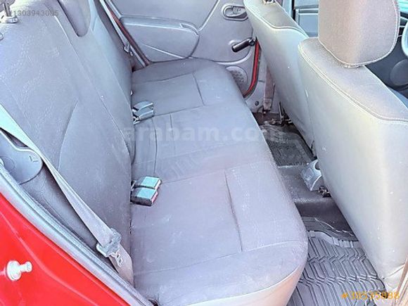 HATASIZ BOYASIZ FULL BAKIMLI 2012 DACİA SANDERO 1.5 DCI MANUEL