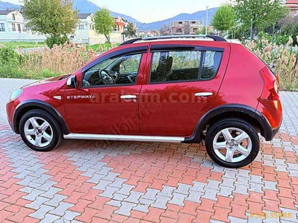 HATASIZ BOYASIZ FULL BAKIMLI 2012 DACİA SANDERO 1.5 DCI MANUEL