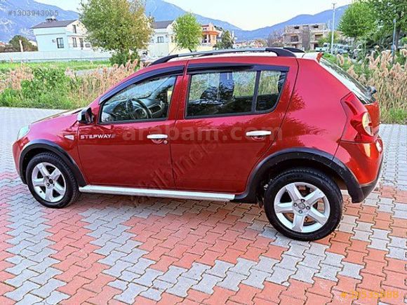 HATASIZ BOYASIZ FULL BAKIMLI 2012 DACİA SANDERO 1.5 DCI MANUEL