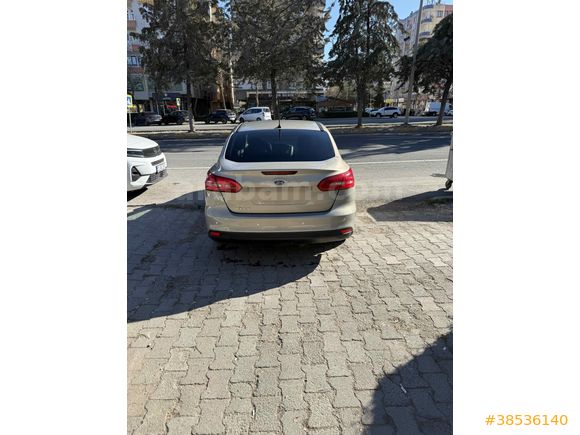  Hatasız boyasız 135.000 km Focus otomatik