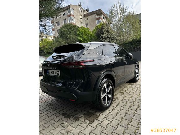 Sahibinden Nissan Qashqai 1.3 DIG-T Design Pack 2023 Model 