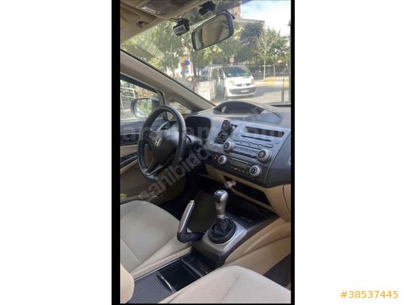 Sahibinden Honda Civic 1.6i VTEC Dream 2009 Model 