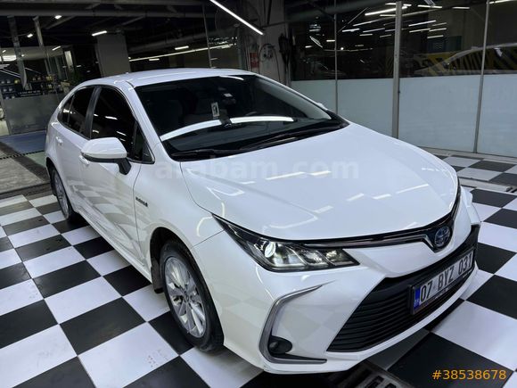 Sahibinden Toyota Corolla 1.8 Hybrid Dream 2020 Model 