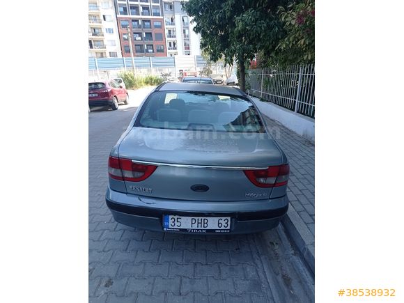 Sahibinden Renault Megane 1.6 RXT 2000 Model 